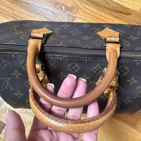 AUTHENTIC VINTAGE LOUIS VUITTON MONOGRAM SPEEDY 30 - Picture 10 of 16